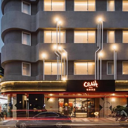Olah Poshtel - Taichung Station Hotel Ngoại thất bức ảnh